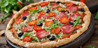 4-Reason-Why-Pizza-Is-the-Most-Loved-Food-around-the-World-on-digitaldistributionhub