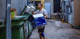 6-Tips-to-Hire-the-Right-Dumpster-Removal-Company-for-Your-Needs-on-digitaldistributionhub
